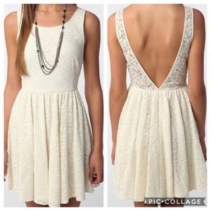 ANTHROPOLOGIE PINS AND NEEDLES LACE LOW BACK DRESS